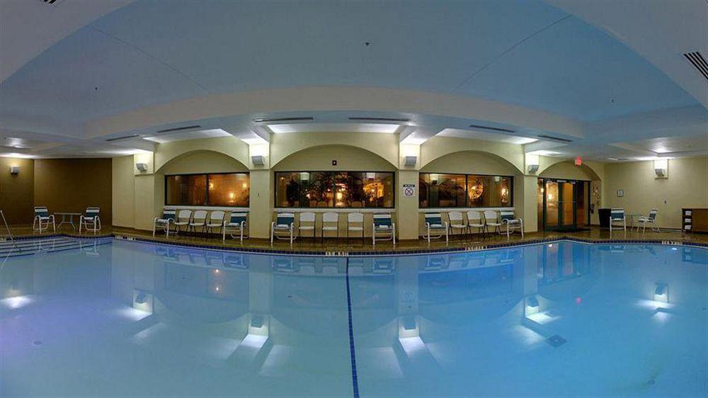 Four Points By Sheraton Suites Tampa Airport Westshore Екстер'єр фото