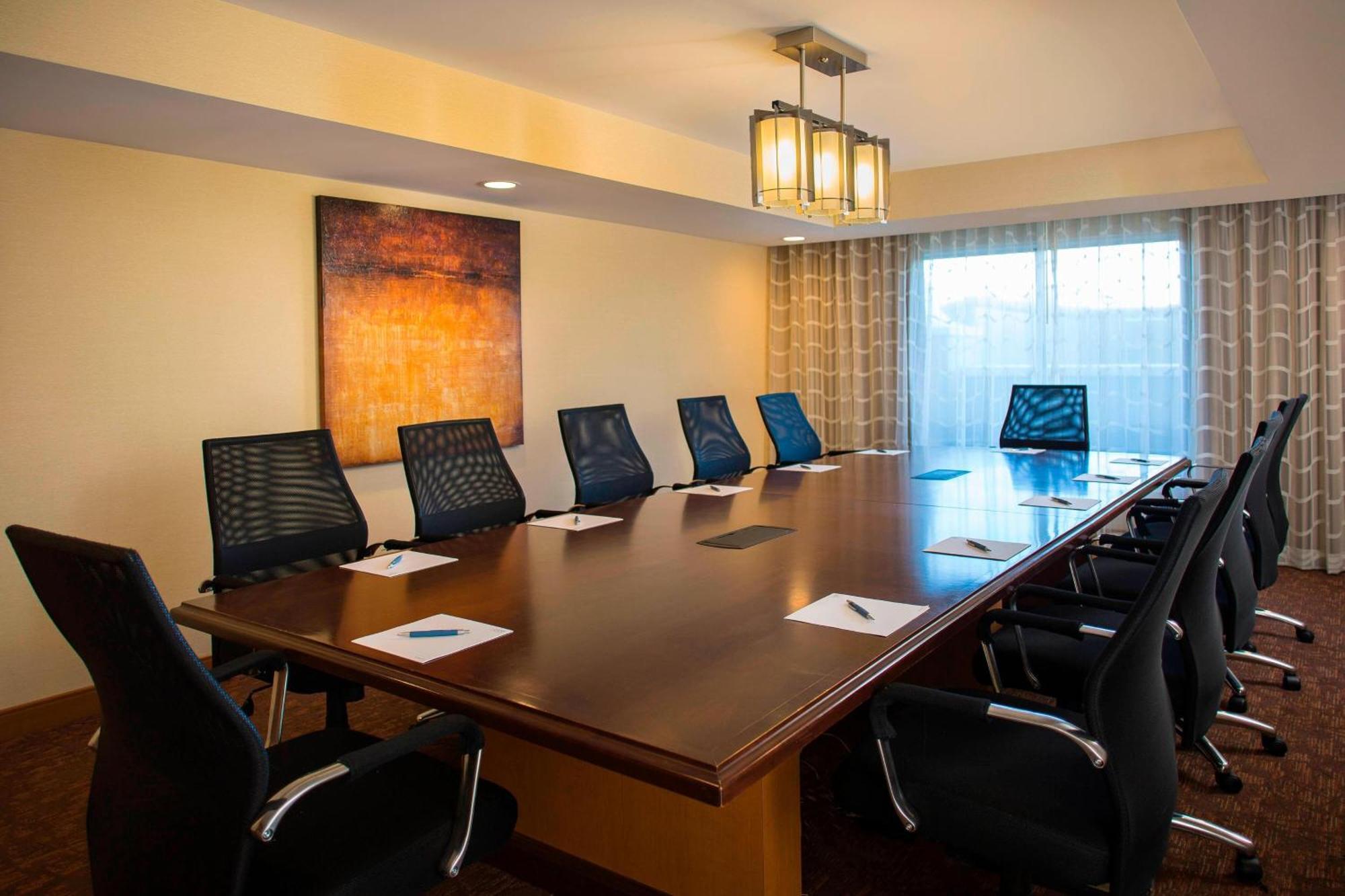 Four Points By Sheraton Suites Tampa Airport Westshore Екстер'єр фото