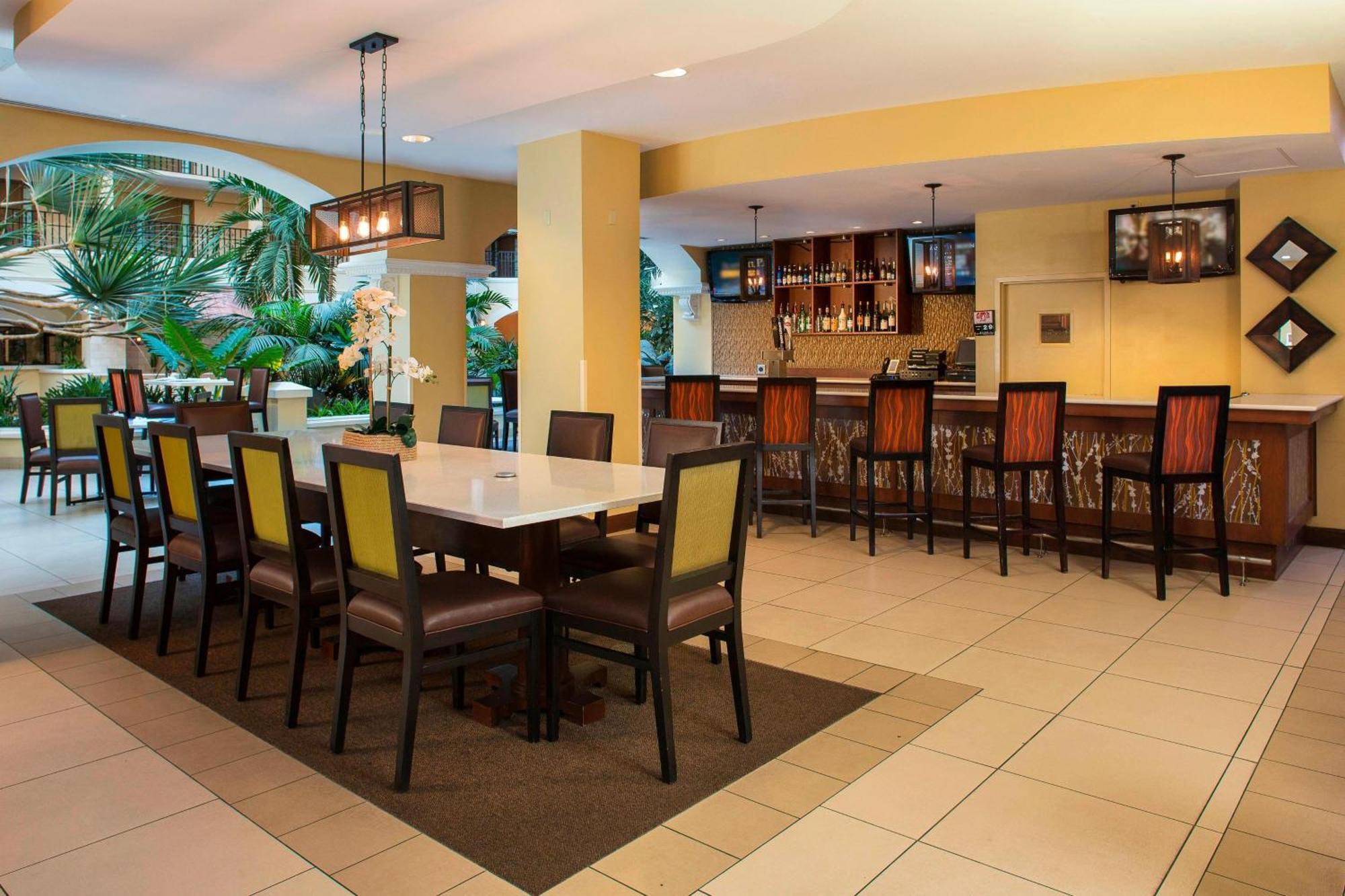 Four Points By Sheraton Suites Tampa Airport Westshore Екстер'єр фото